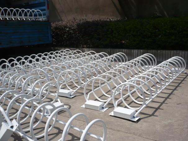 東莞長安非機(jī)動(dòng)車停車架生產(chǎn)廠家 道路機(jī)動(dòng)車與停車設(shè)施協(xié)同發(fā)展